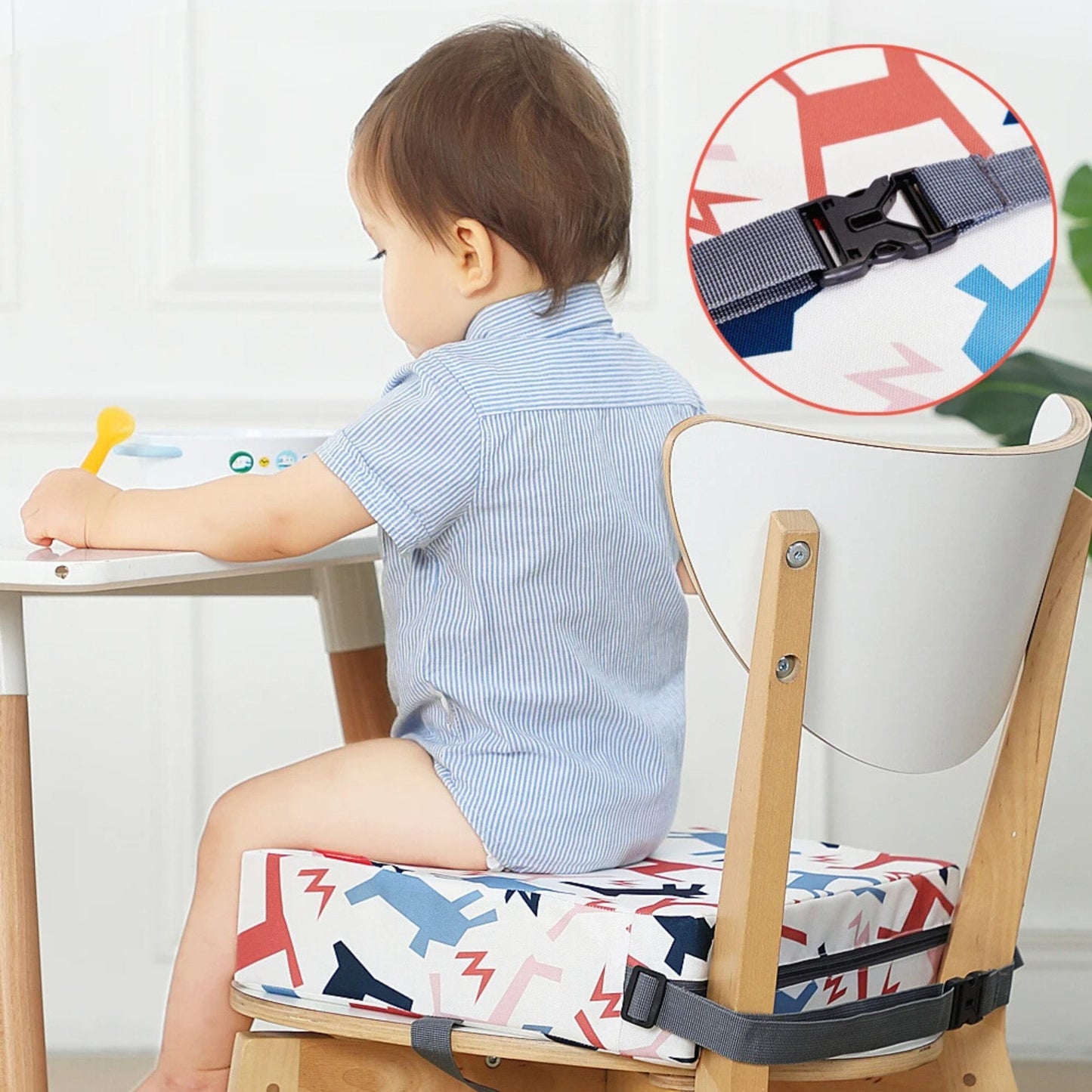 Coussin bébé réhausseur