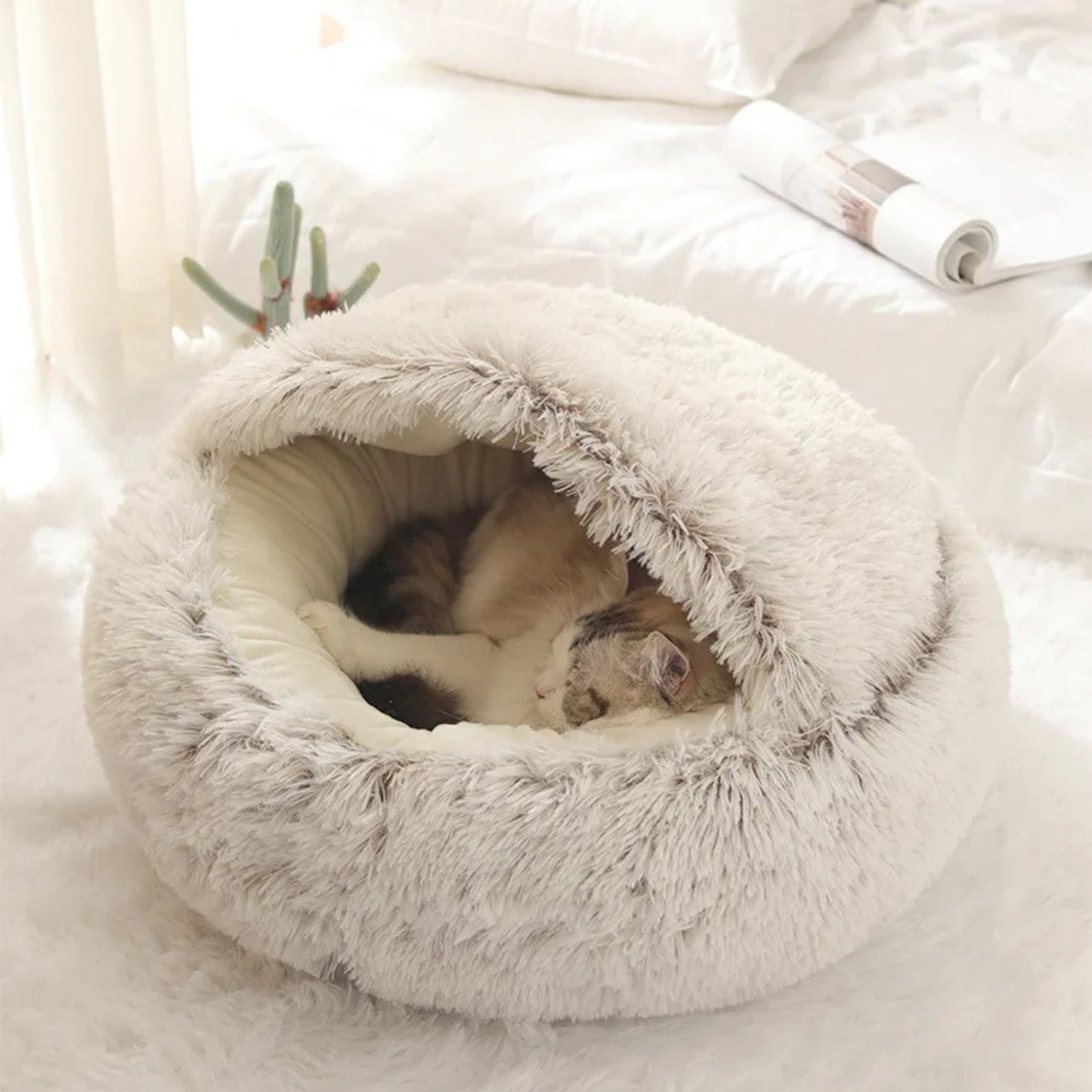 Coussin chat rond en forme de nid