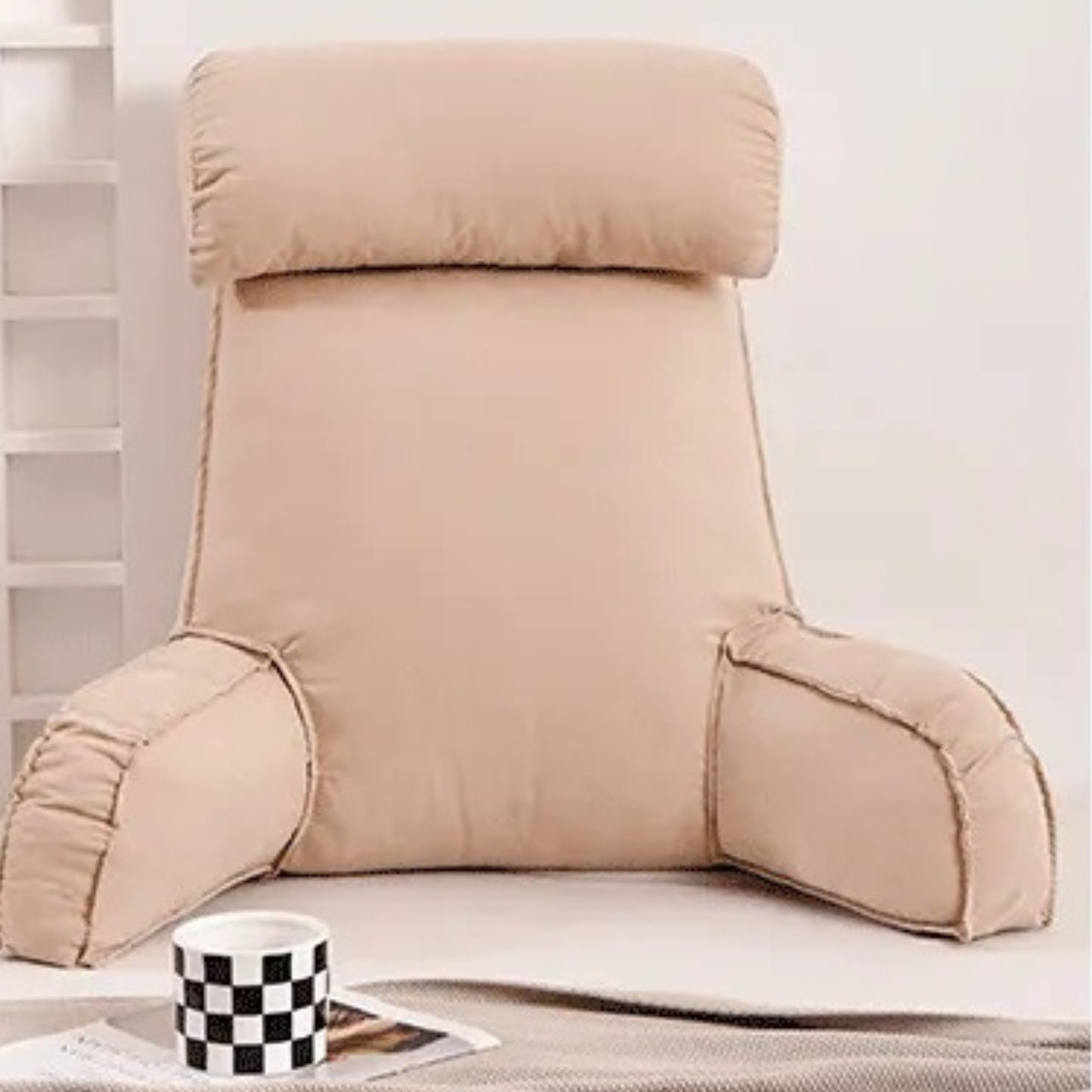 Coussin de lecture confortable avec poches