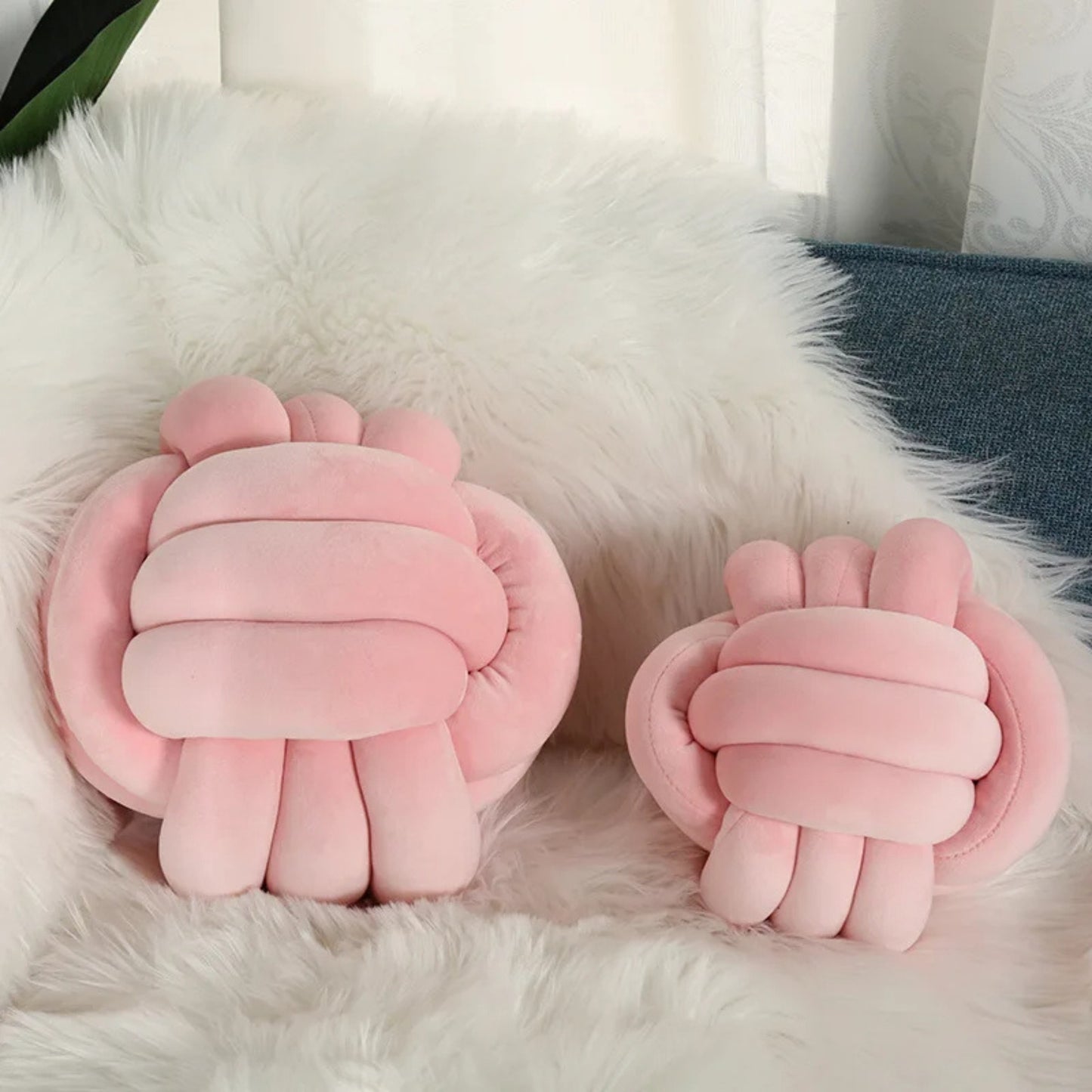 Coussin rond noué